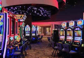 iwbet006 မိုဘိုင်းအက်ပ် — Myanmar ဖုန်းတွင် Sportsbook Live Casino ကစားသည့် မြင်ကွင်း